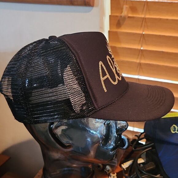 Aloha Glitter Pineapple Mesh Hat - Picture 2 of 7